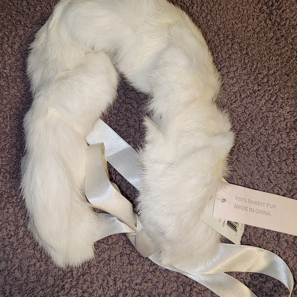White Rabbit Fur Scarf with Satin Ties $75 NWT